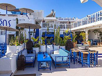 以最后的人类少女与照护机器人为主角的迷宫RPG《void tRrLM();》今日发售！